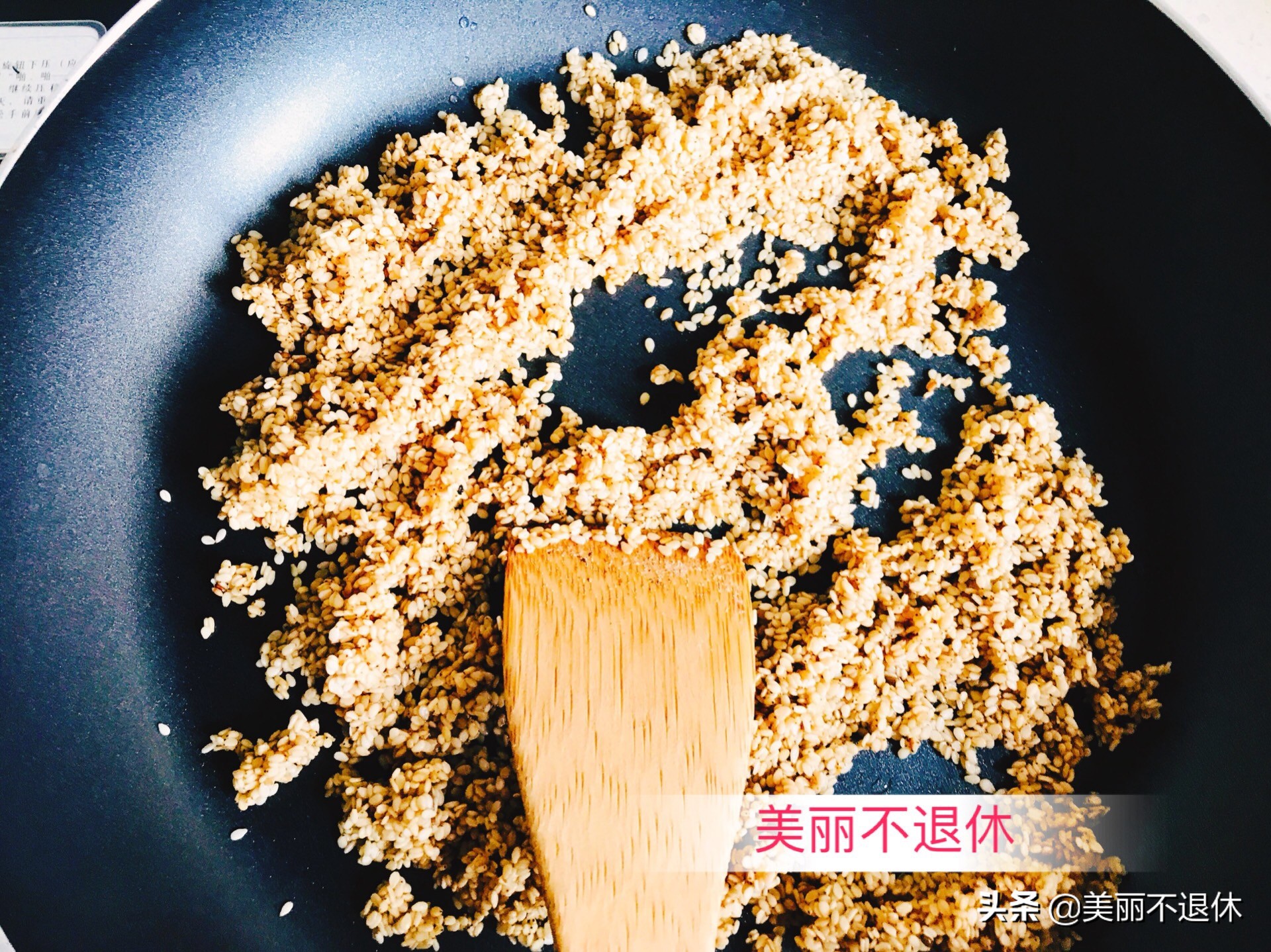 自己在家怎么用芝麻做芝麻酱,把芝麻弄干净的方法