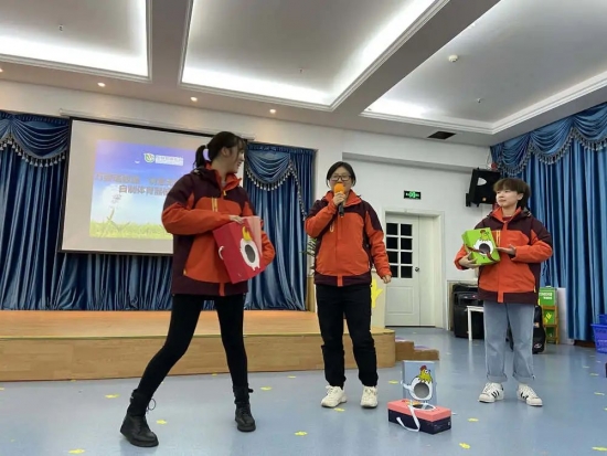 变废为宝体育器械制作高尔夫球,变废为宝手工体育器械哑铃