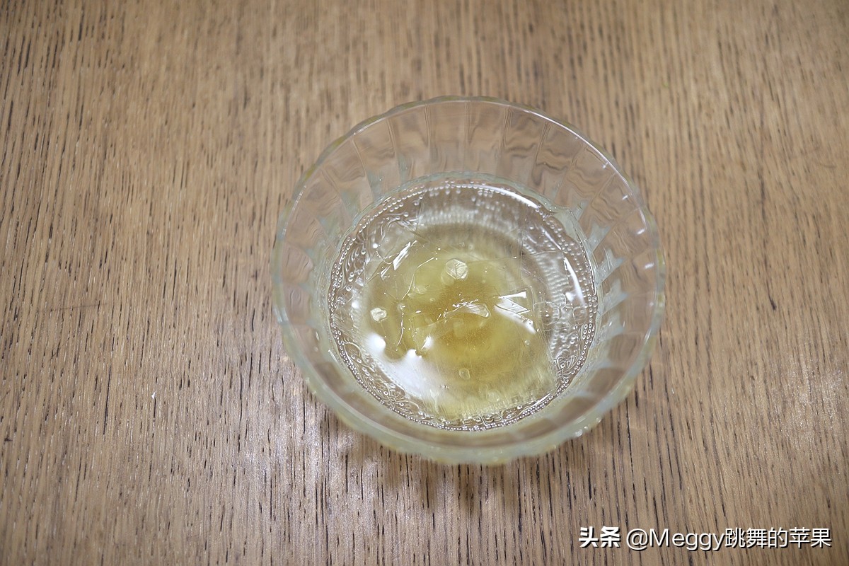 切开的草莓芒果放冰箱第二天能吃,草莓芒果晚上可不可以吃