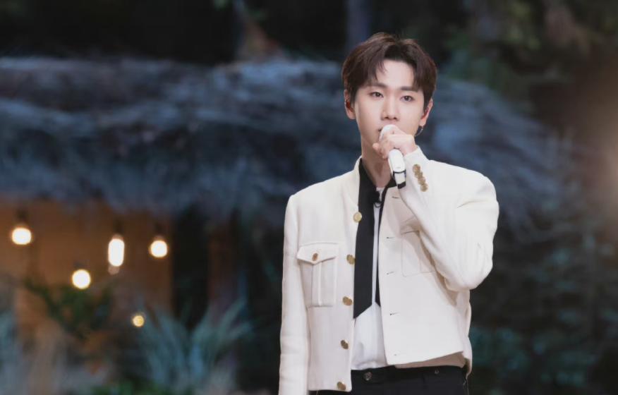 时光音乐会汪苏泷唱张杰歌曲,张杰时光音乐会改编月亮之上直拍