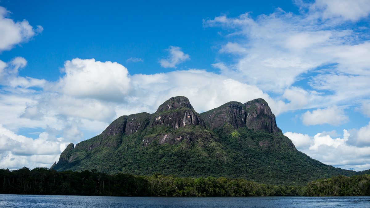 委内瑞拉为什么和美国断交,委内瑞拉与美国断交是怎么回事