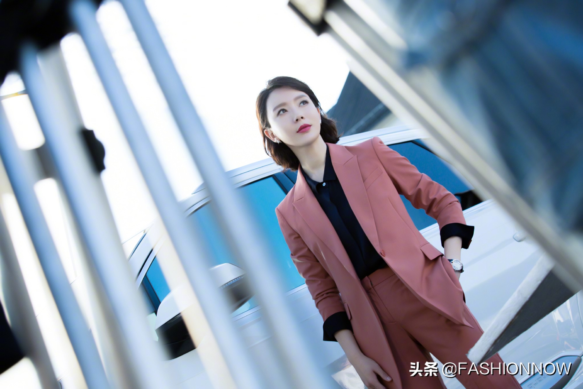 陈数斯黛拉蓝色套装,陈数不愧是中年女性穿搭教科书