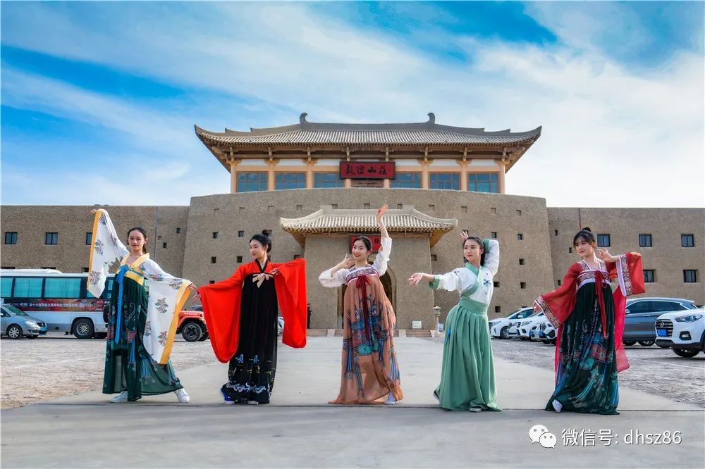 月牙泉景区敦煌山庄,敦煌山庄在哪里