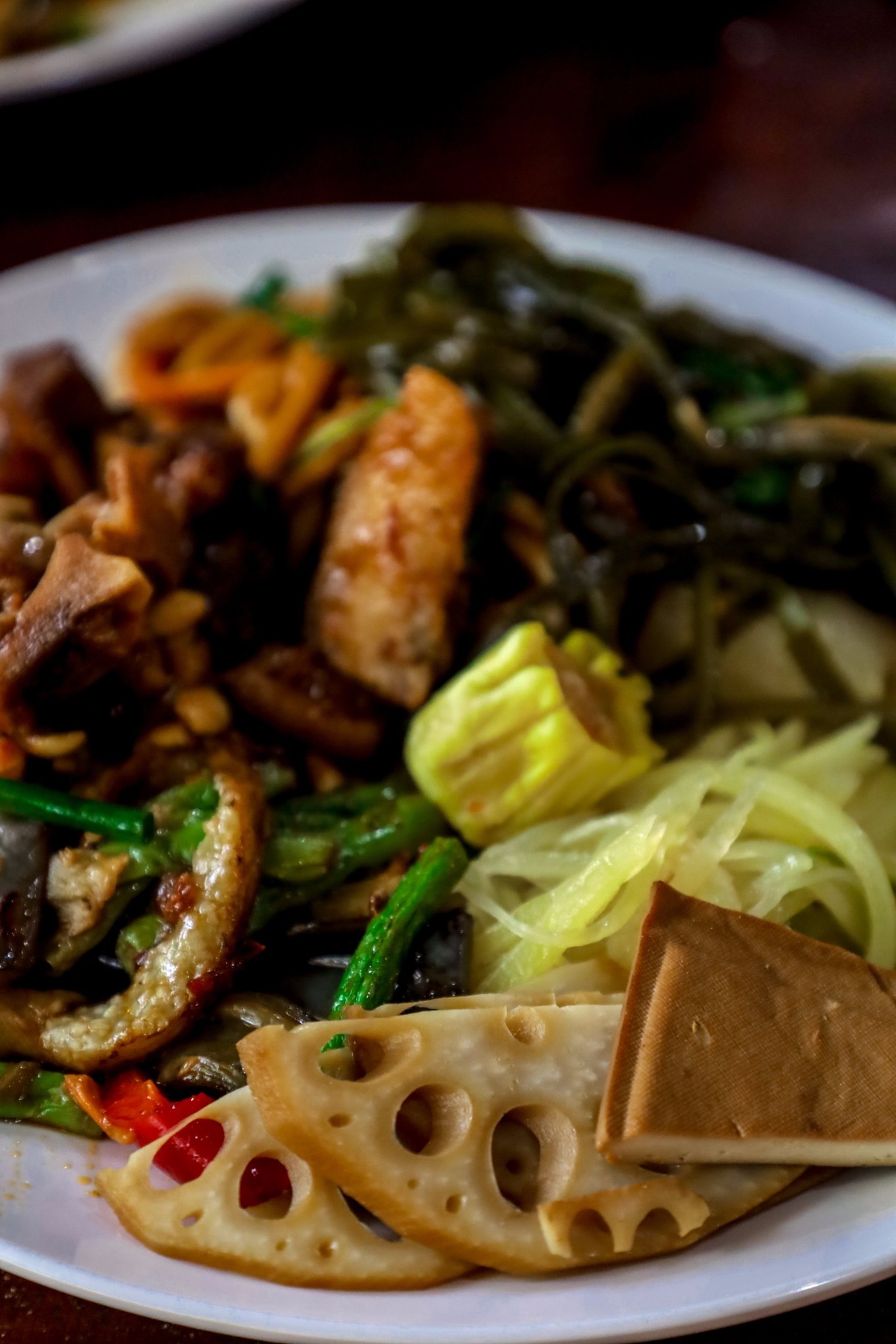 呀诺达雨林探险是什么,三亚呀诺达雨林正规吗