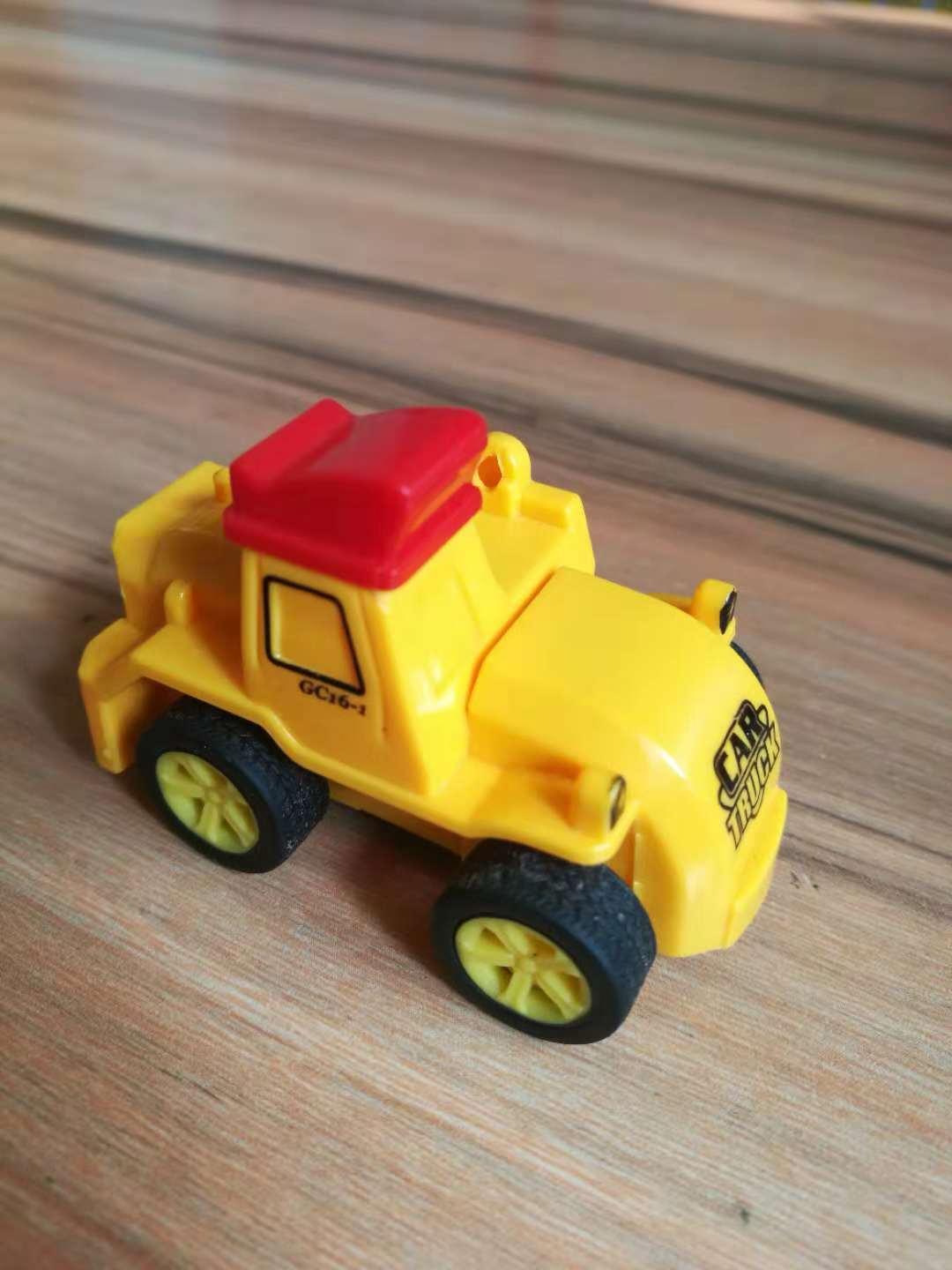 学车找驾校价格低,市区学车驾校价格低