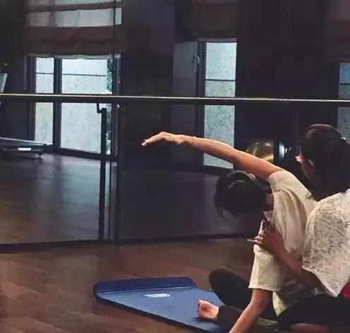 老婆怀孕在娘家养胎合适吗,女性怀孕了怎么才能保胎