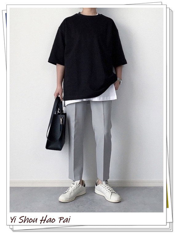 优衣库的宽松t恤叠穿,优衣库的简约穿搭