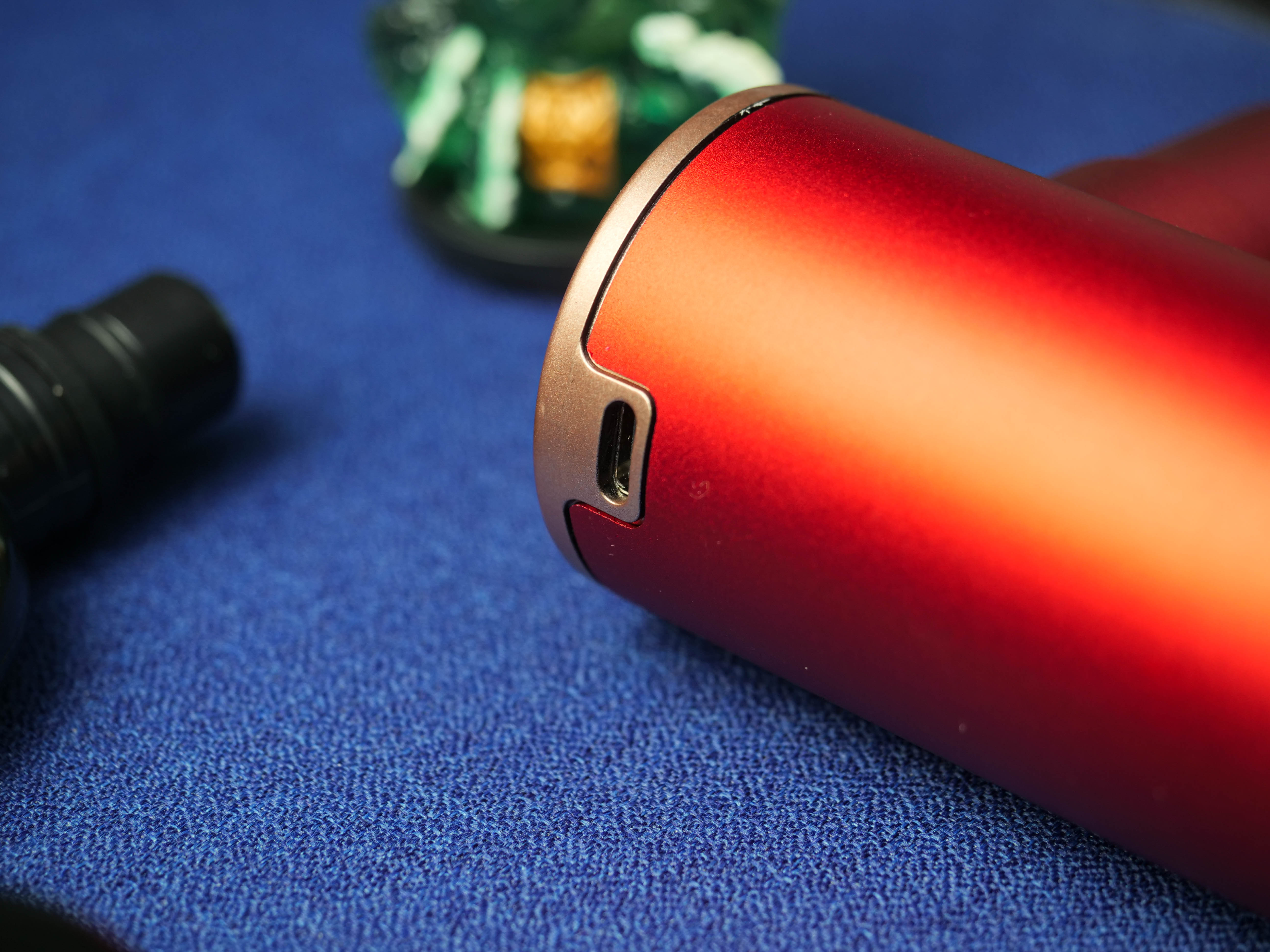 菠萝君mini2筋膜枪,菠萝君筋膜按摩枪视频