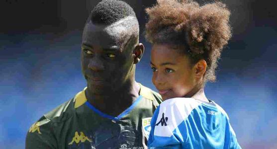 巴洛特利暖心,巴洛特利回报养父母了吗