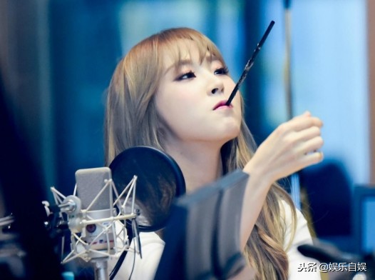 文星伊现状,文星伊年轻照片