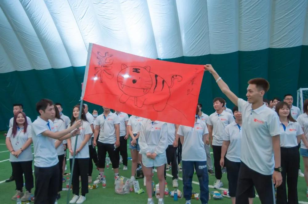 鑫友装饰官网,合肥鑫友装饰有限公司