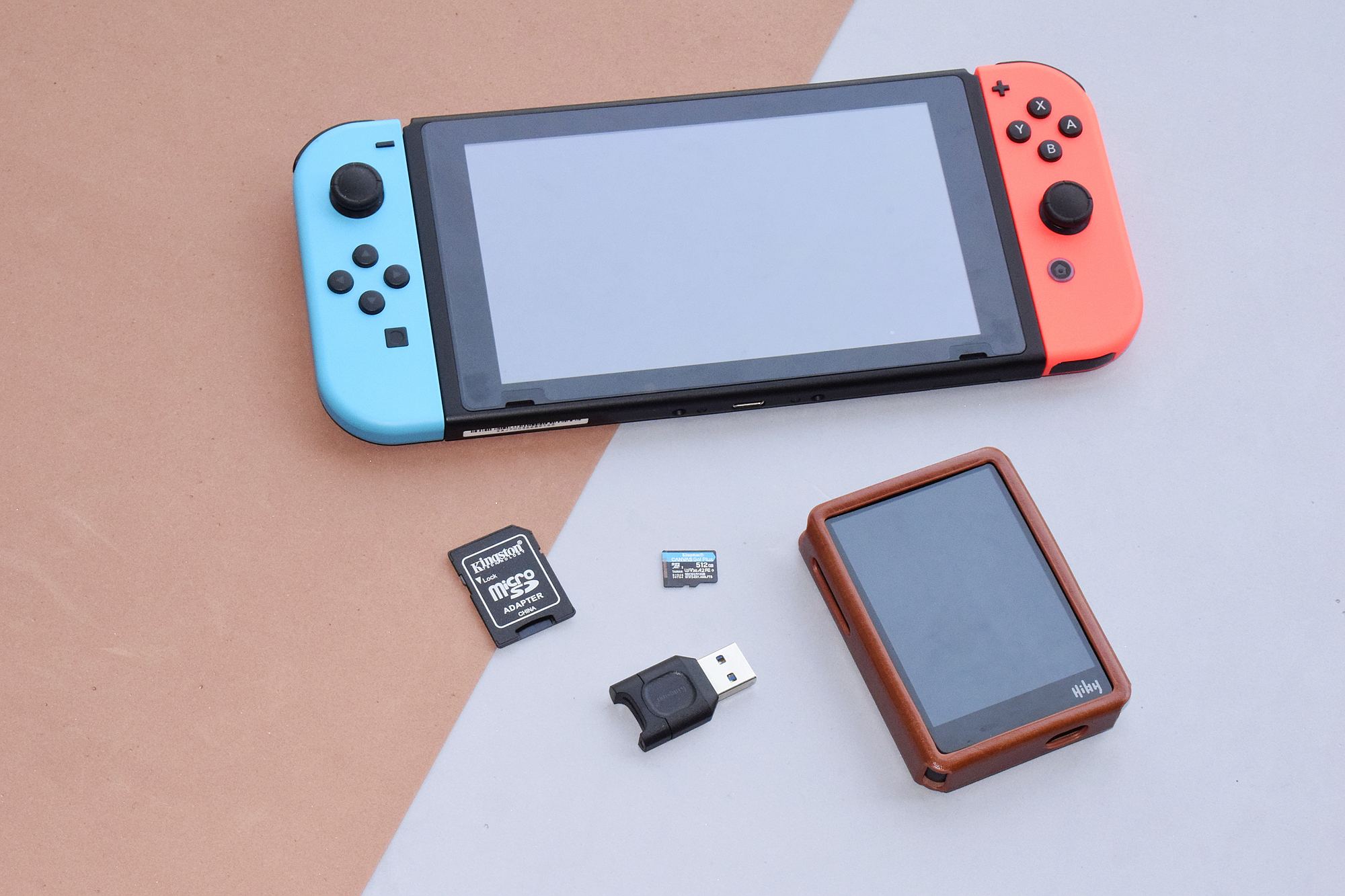 金士顿canvasgoplus存储卡,金士顿canvasreactplus存储卡