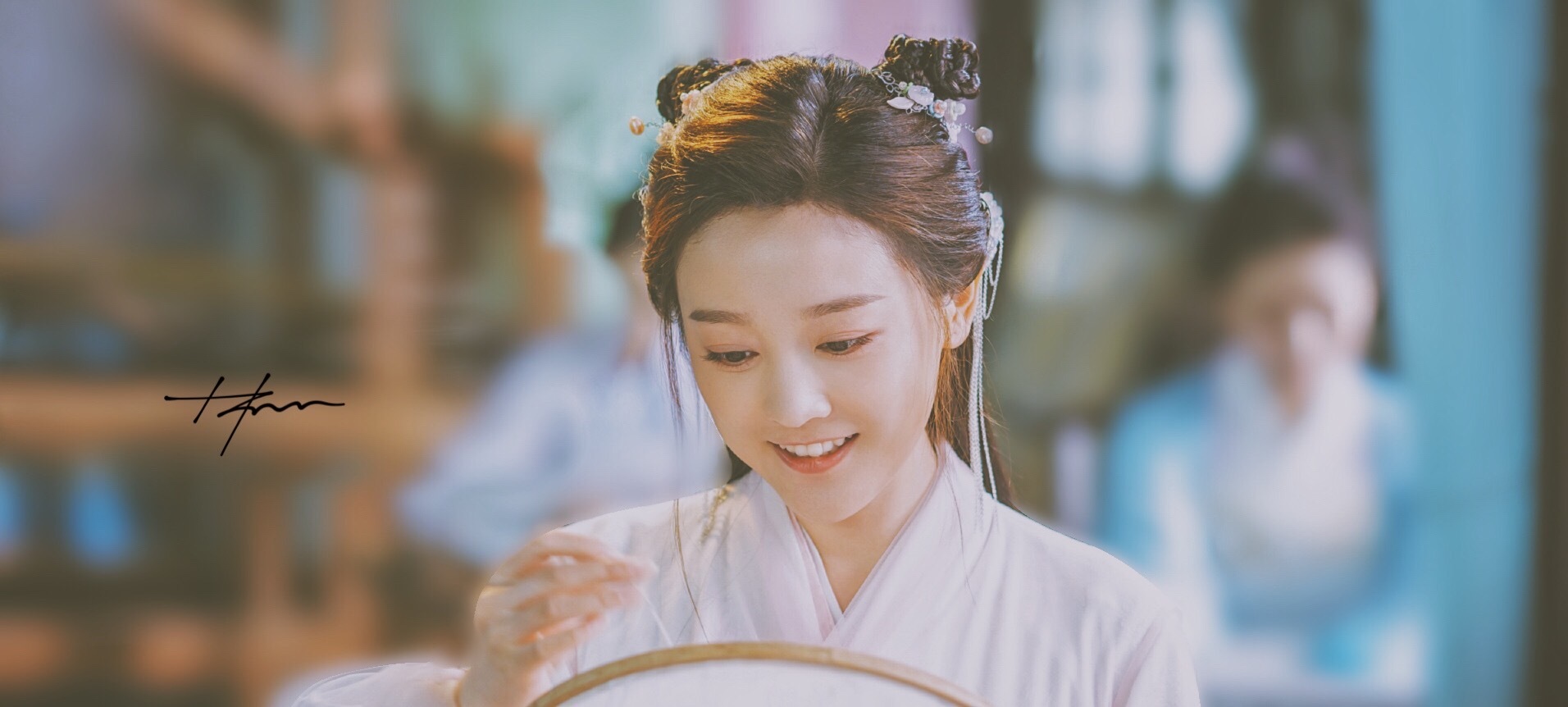 最美孟婆何花新剧出演白素贞，造型清新可爱，不输之前鞠婧祎