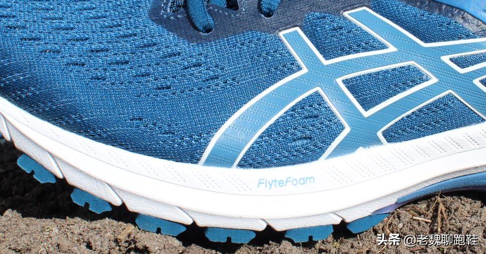 亚瑟士与美津浓40码,亚瑟士美津浓是一个级别的吗