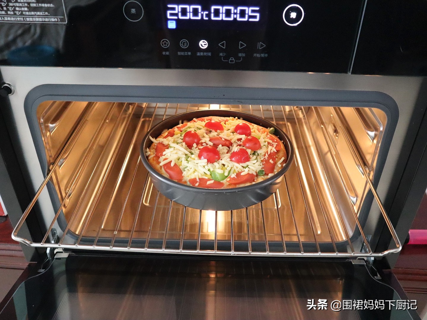 怎么做披萨饼皮酥脆,在家做披萨饼的饼皮