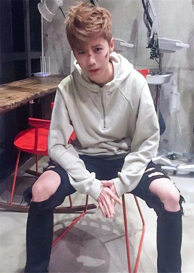 杨幂带病拍戏敬业到让人心疼,杨幂赵丽颖拍戏多拼