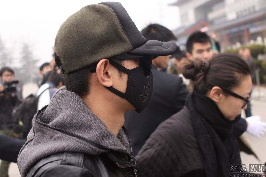 被丈夫捅八刀后续,被丈夫砍八刀致死原因