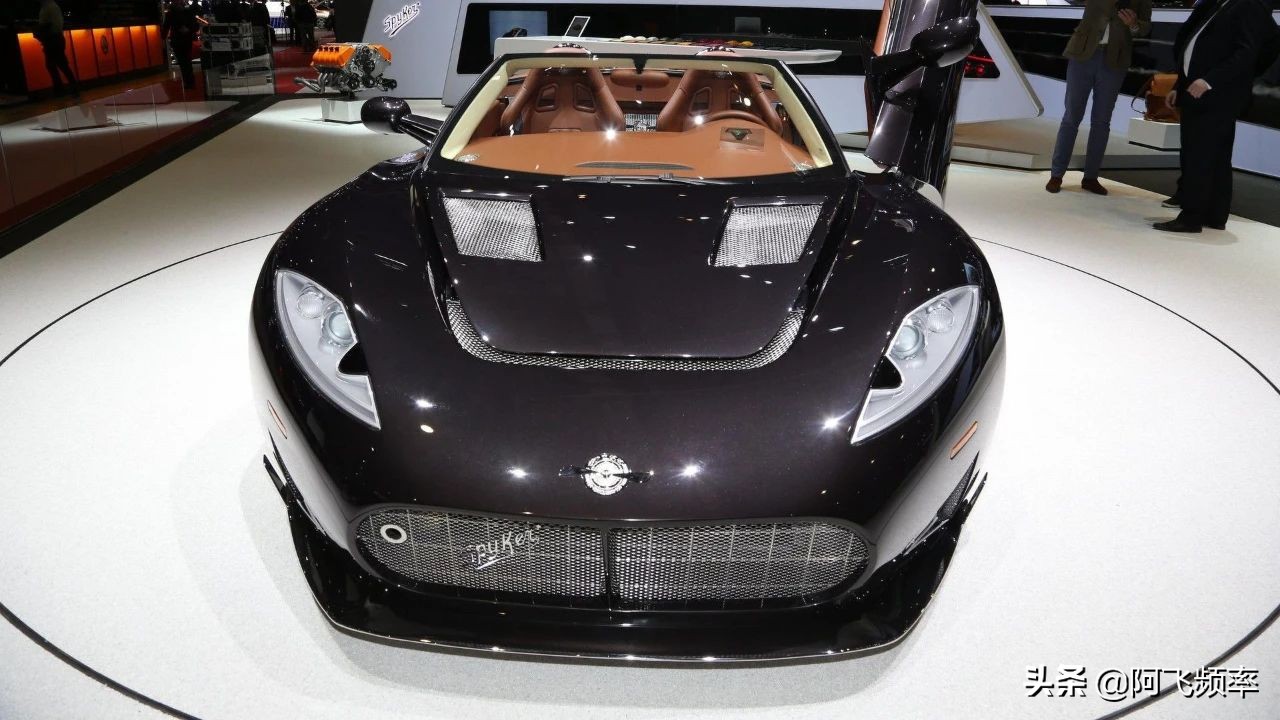 荷兰跑车世爵的价格,荷兰超跑