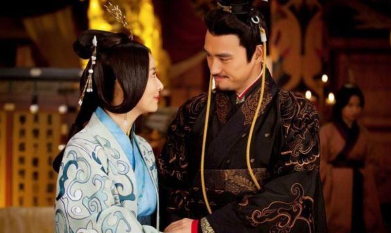 为啥总扳不倒政敌，到头来反而遭到报复？其实是斗争方式不对