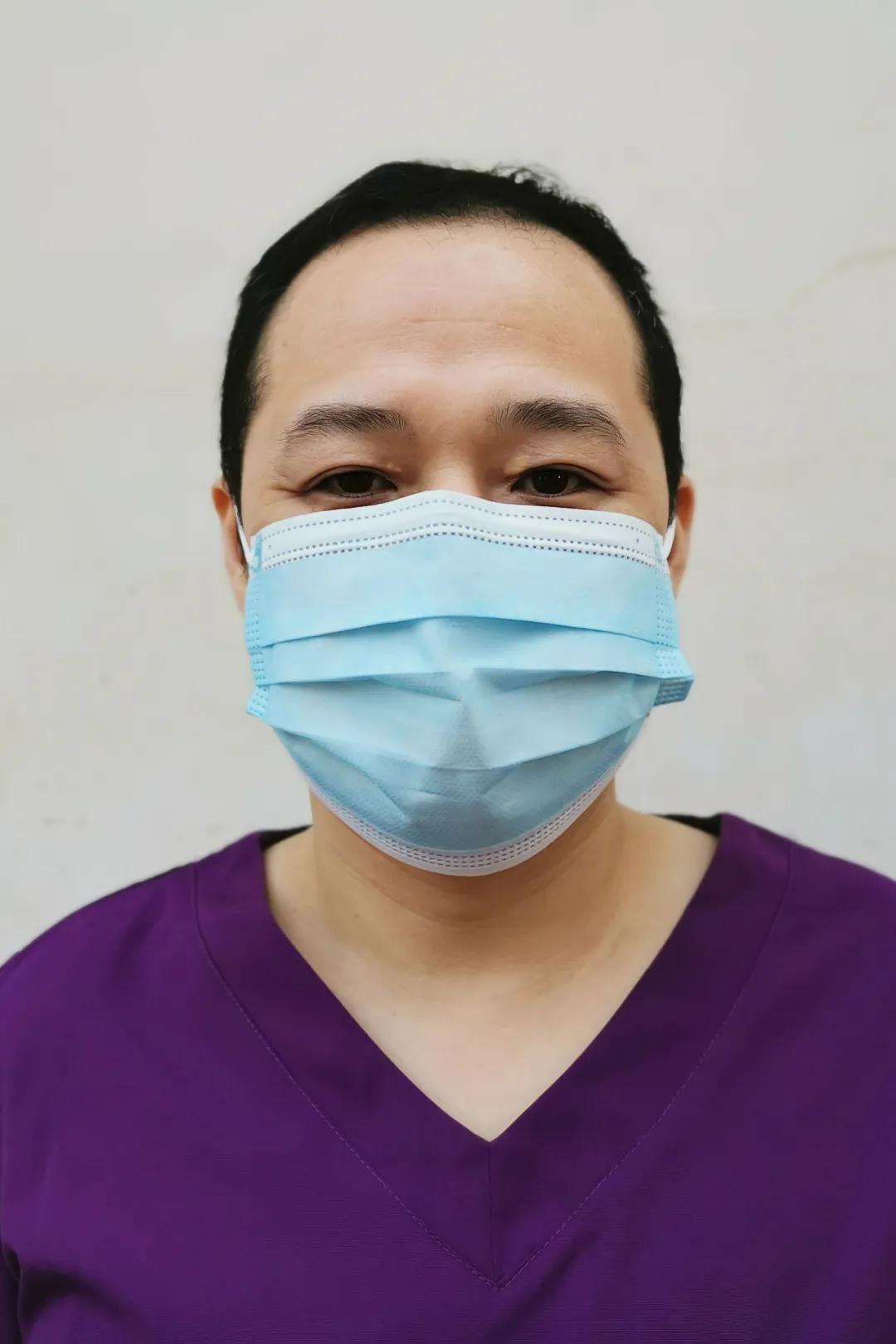 致敬2020每一个逆行的背影,回顾2019年消防员最美逆行背影