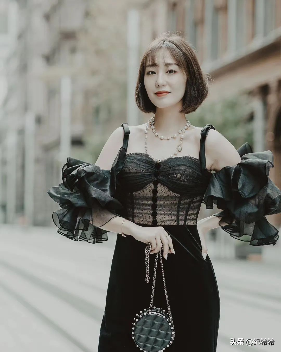 居家隔离时家里必备的东西,居家隔离买回一堆生活用品