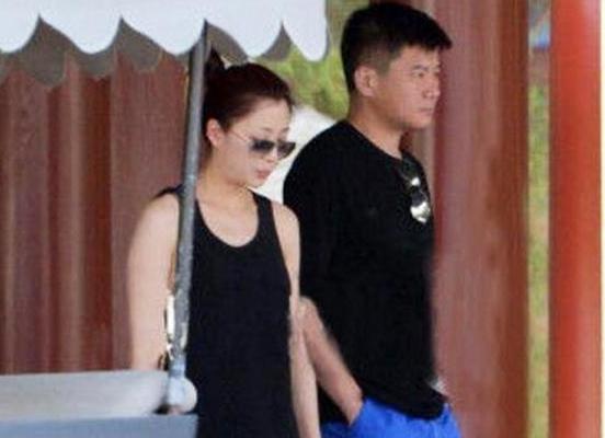 人间水蜜桃殷桃的成名往事,樱桃与水蜜桃