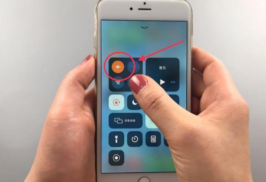 手机飞行模式为什么不能用,为什么手机飞行模式没用