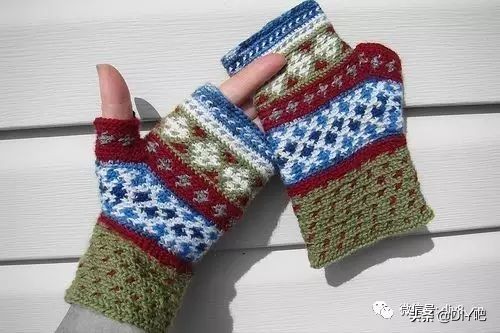 最新手套编织图冬,一线织到底的手套教程