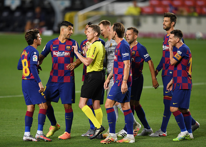 姊呰タ鑻忕墮绂诲紑宸磋惃,姊呰タ绂诲紑宸磋惃鏄洜涓鸿嫃鐗欏悧