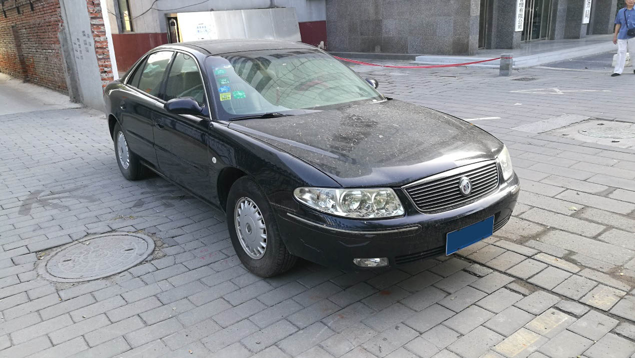 开了十年的君威要不要卖,开了两万公里的君威还能卖多少钱