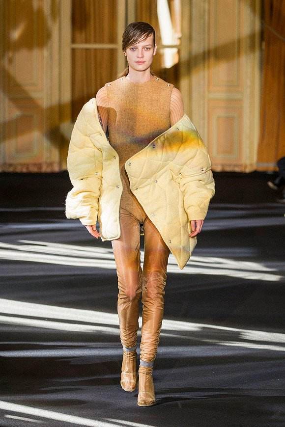 十大名牌羽绒服大全,世界羽绒服十大名牌