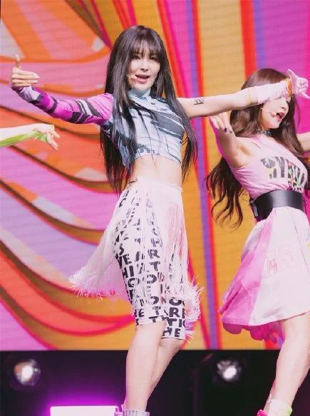 韩国女团炫酷风,韩国女团仙气造型