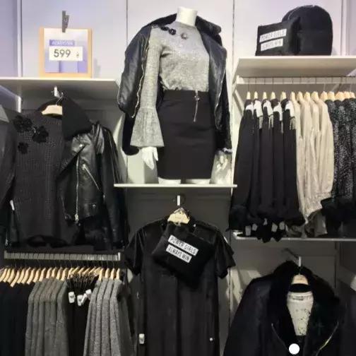 服装店挂衣服陈列技巧,服装陈列挂衣技巧