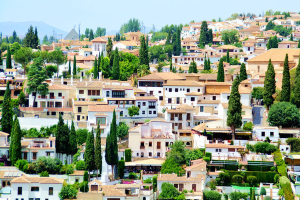 西班牙格拉纳达：大文豪雨果盛赞过的城市