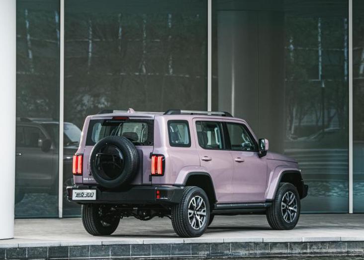 一款适合女生开的高颜值越野车,2.0t发动机suv车型推荐