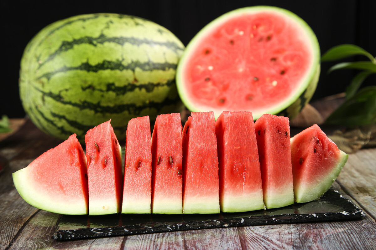 夏天为什么是肠胃炎的高发季,炎夏肠胃炎怎样治疗