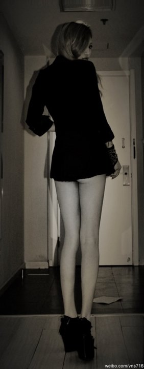 女人齐B短裙危害大