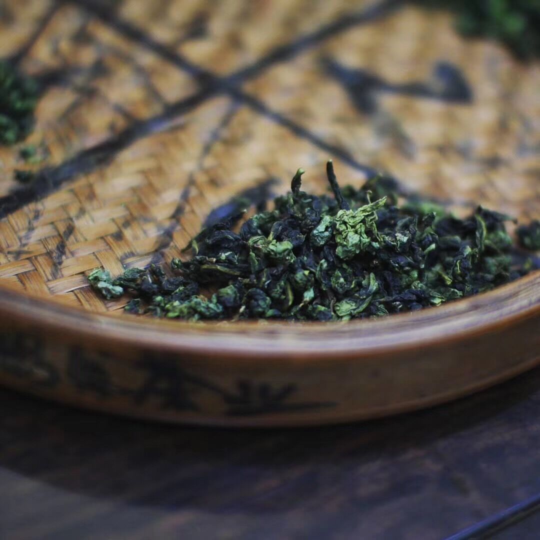 喝铁观音用的玻璃杯什么样的实用,双层玻璃杯铁观音的正确冲泡方法