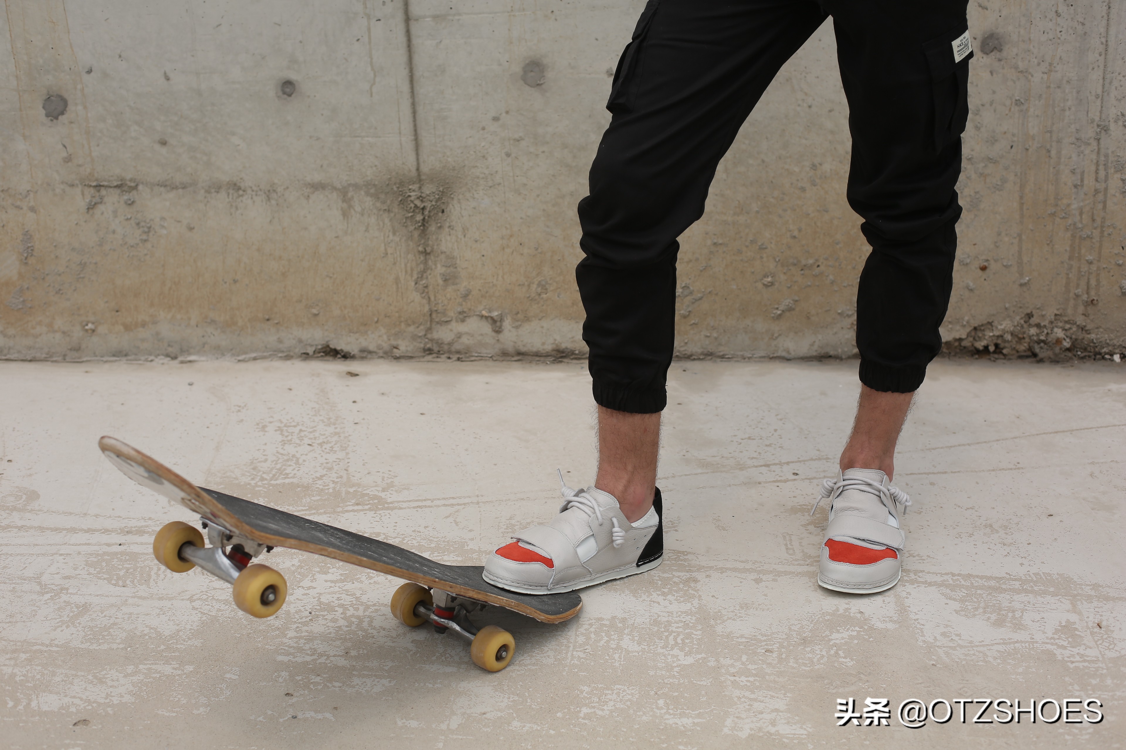 运动鞋的鞋面怎么清洗才能干净,各种鞋面的鞋怎么洗