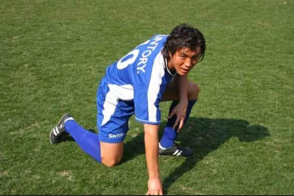 足球明星中国帅哥,中国足球明星帅哥有哪些