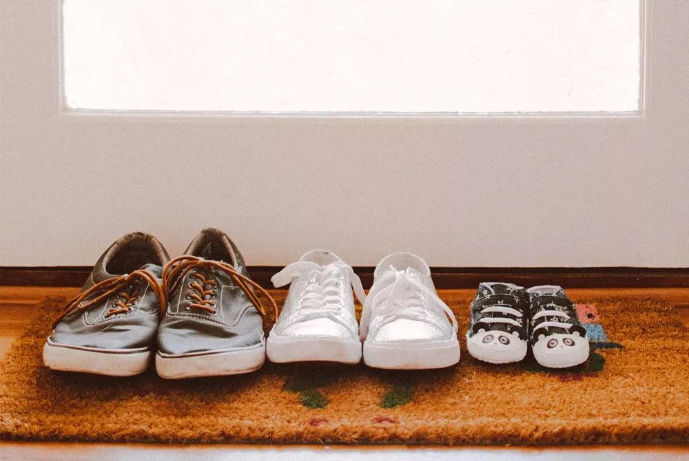 不伤脚的穿鞋方法,最伤脚的鞋子排行榜