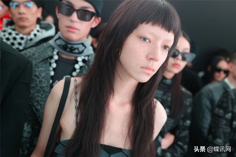 二次元运动装素材,二次元运动衣