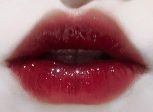 香奈儿口红495支的哪个颜色最好看,黄黑皮香奈儿口红58试色