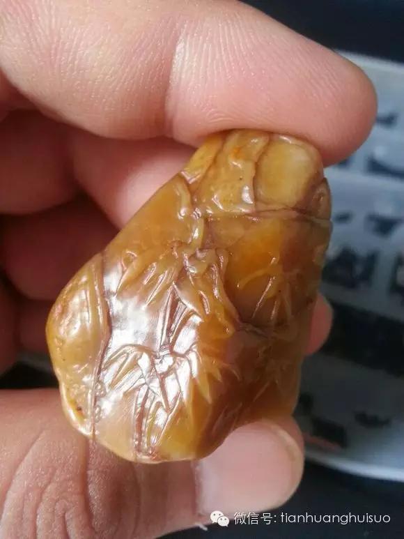 寿山田黄原石真品,怎么鉴别寿山田黄的品质