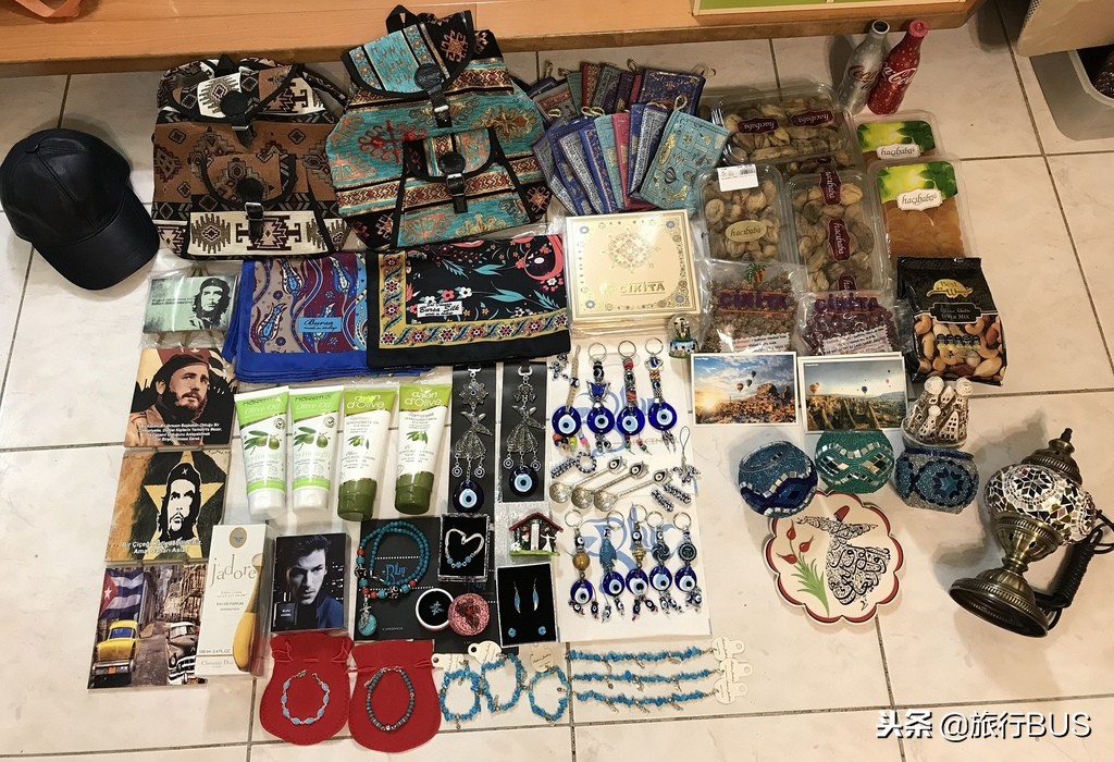 「土耳其」必买伴手礼（蓝眼睛、玫瑰精油、香料等……