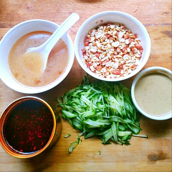 凉面很好吃就是有点凉,凉面好吃吗是什么味道