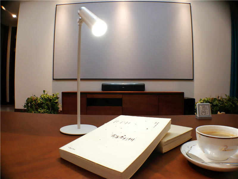 化繁为简至拙至美,极简磁吸灯