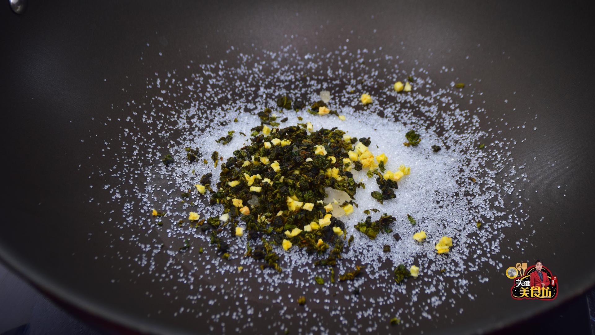 想喝奶茶不用去外面买了，简单4步教你在家做焦糖奶茶，好吃极了