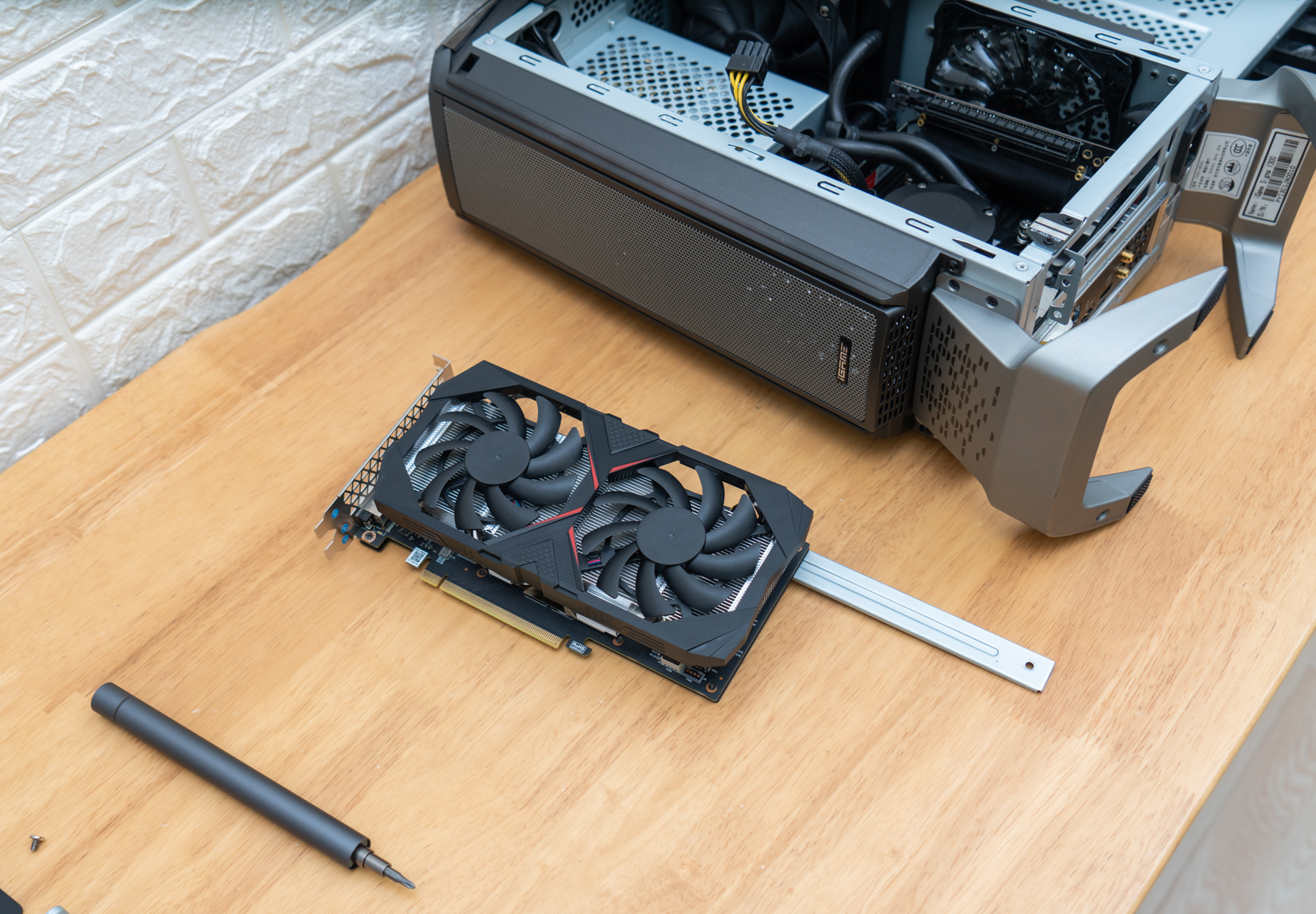 igame用什么主机好,igame桌面电竞主机设计与性能兼备