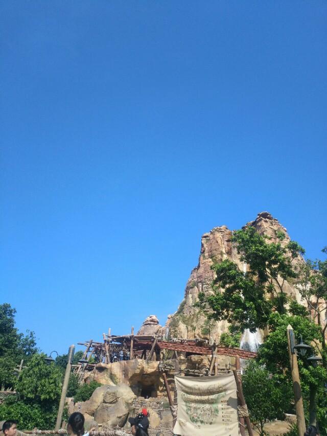 童话爱情最终输给了现实,童话美好与现实残酷的落差